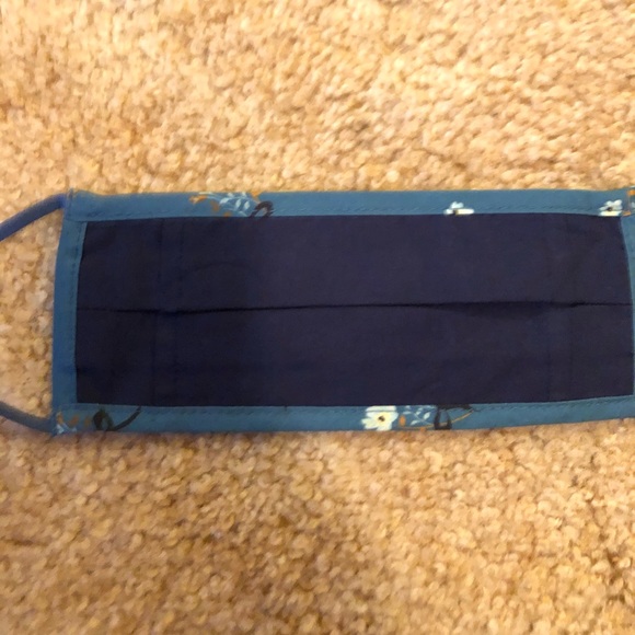 Sold Coach Floral Rexy Face Mask - Picture 2 of 3